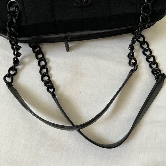 CHANEL Vintage Jersey Square Quilt Shoulder Tote Black - Picture 7 of 15